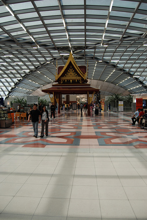 100. Inside the new Suvarnabhumi Airport