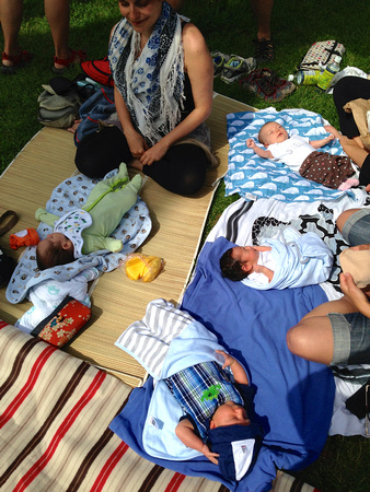 In the park with the Centering babes (and babies)