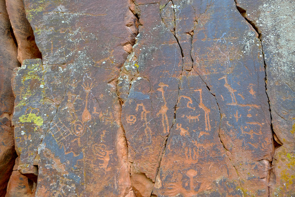 V Bar V petroglyph site