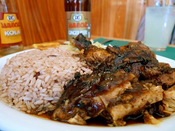 Jerk Chicken @ Feeding Tree